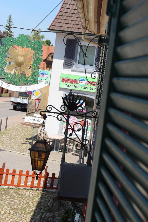 Gasthaus Sonne Schliengen Esterno foto